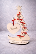 🎄 Arbre de Noël personnalisé – Famille 🎄
Ajoutez une touche d’amour à votre décoration festive avec cet arbre en bois à personnaliser avec les prénoms de vos proches.