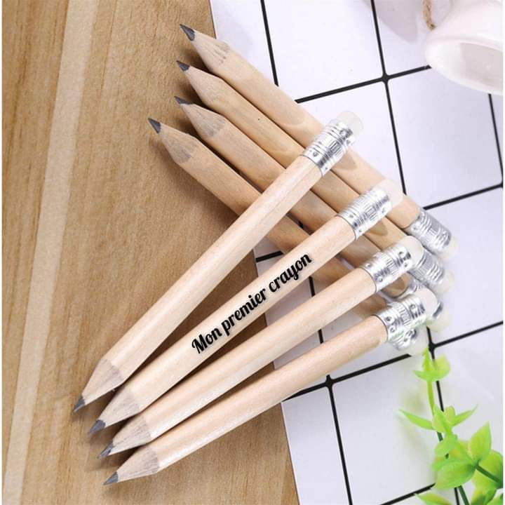 ✏️ Mini crayon HB avec gomme – Bois naturel clair