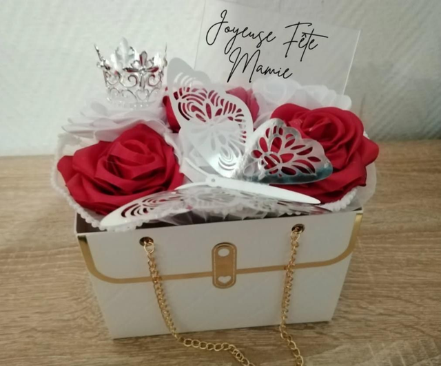 Panier de fleurs éternelle - douceurs printanière à composer